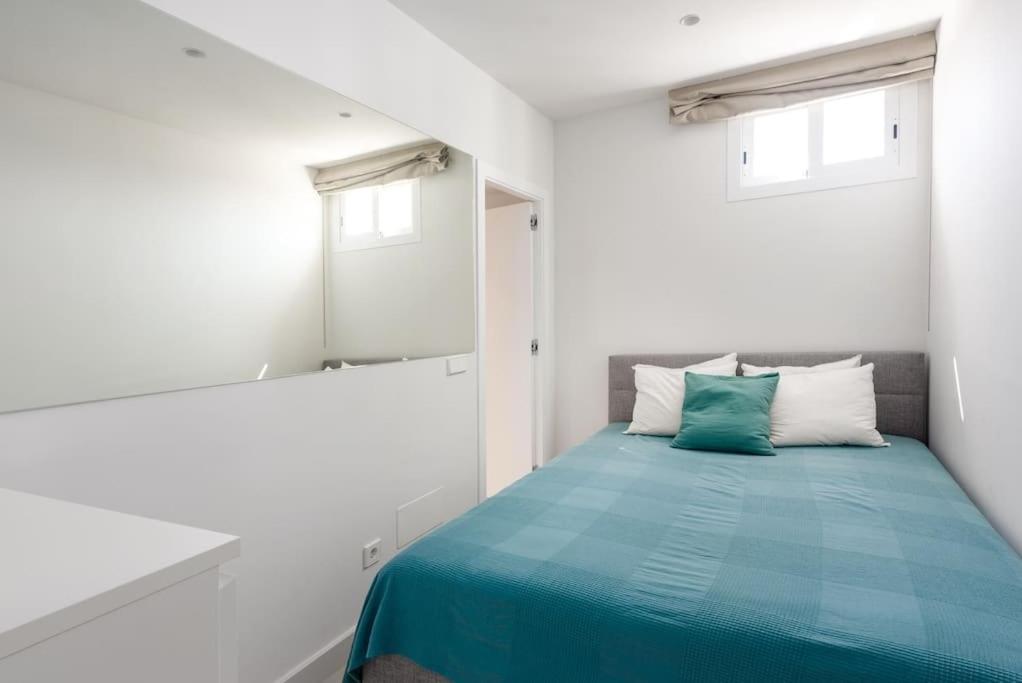 Apartment Views Frontline Puerto Banus + New Rdr384 *