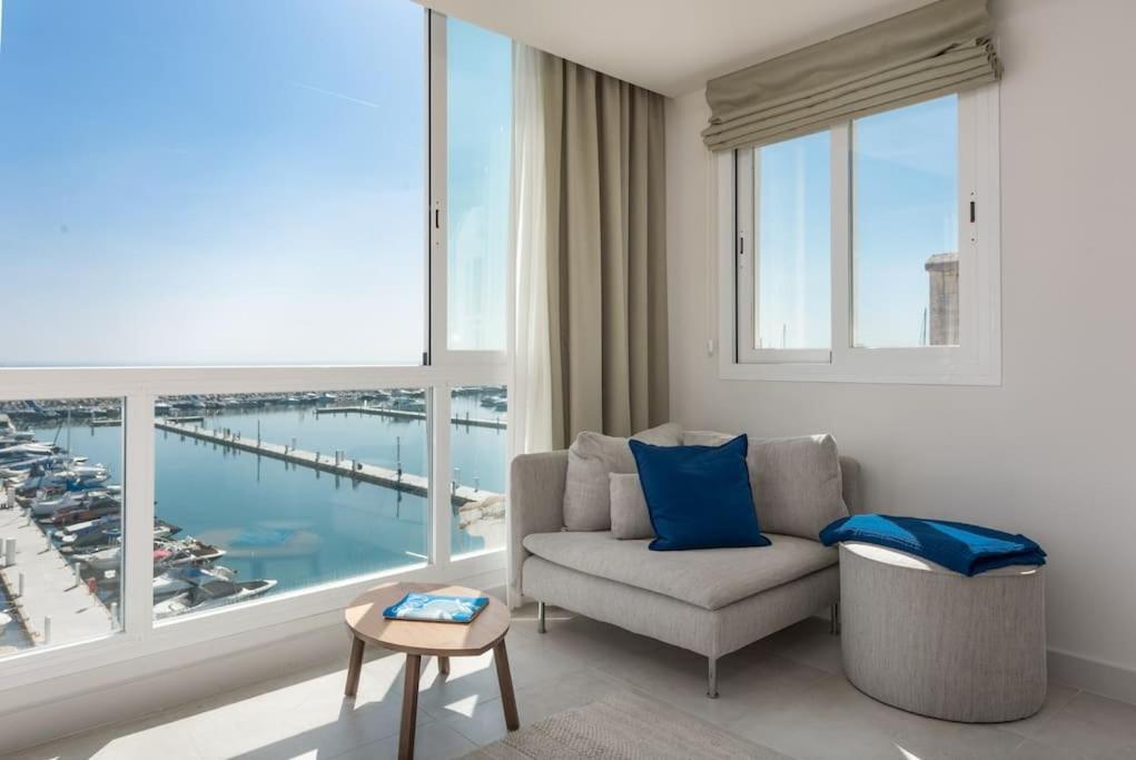Views Frontline Puerto Banus + New Rdr384